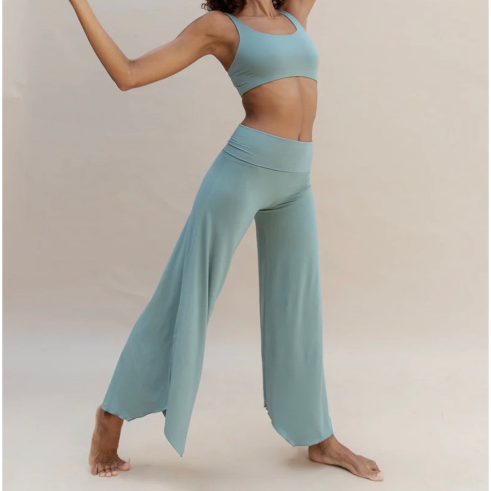 Indigo Luna Layla Flares Sage